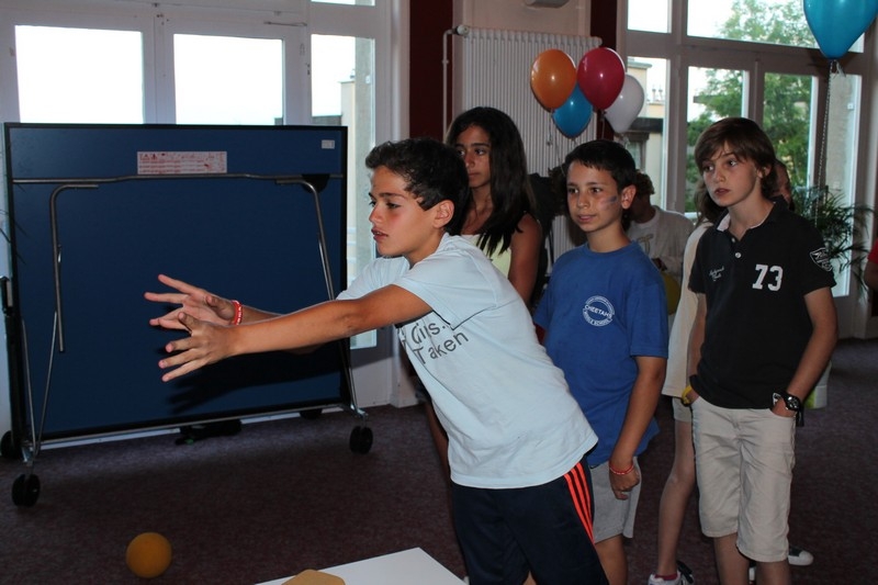 Village Camps International Summer Camp Leysin, Switzerland 2026-08-15 https://www.villagecamps.com/journals_admin/images/675-42-carnival (37).jpg